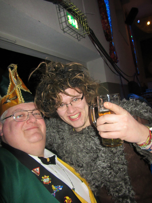 sonntag-saal62_10_20150328_1792792298