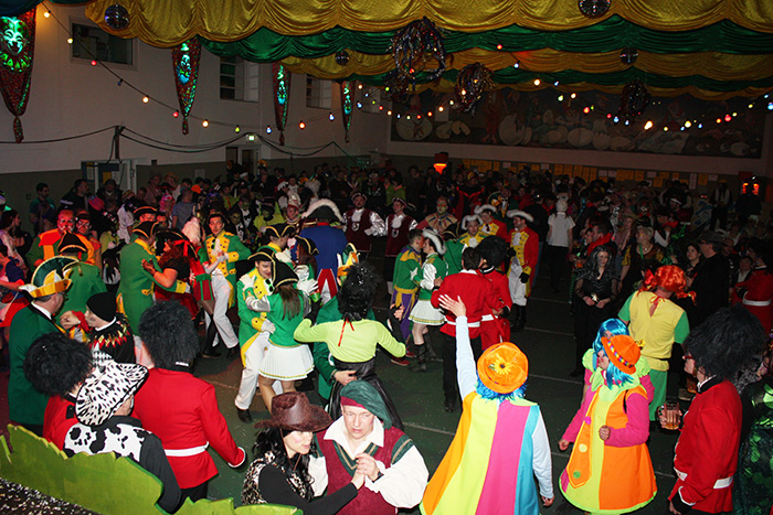 rosenmontag-abend_12_20150328_1787212478